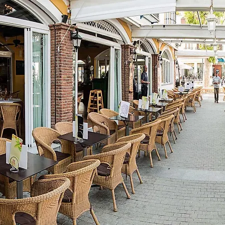 Marissal By Dorobe Gasthof Nerja