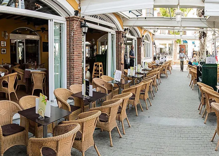 Marissal By Dorobe Pensionat Nerja