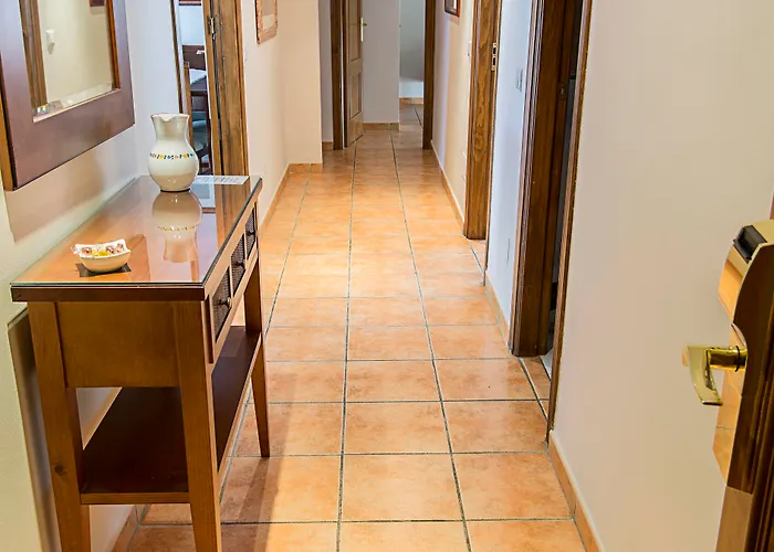 Pensionat Marissal By Dorobe Nerja